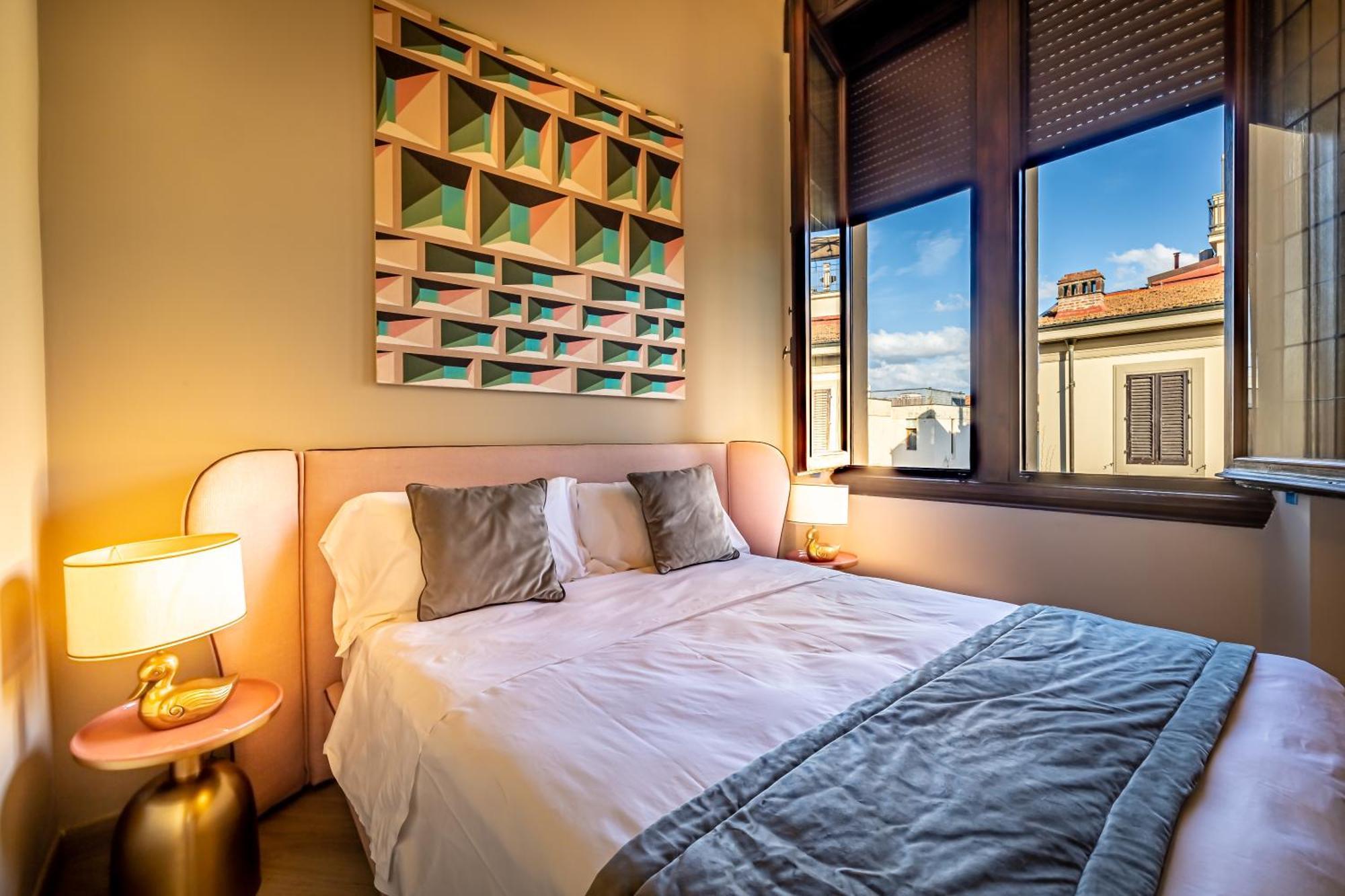 Yd Bright And Luxury Art * Florencia