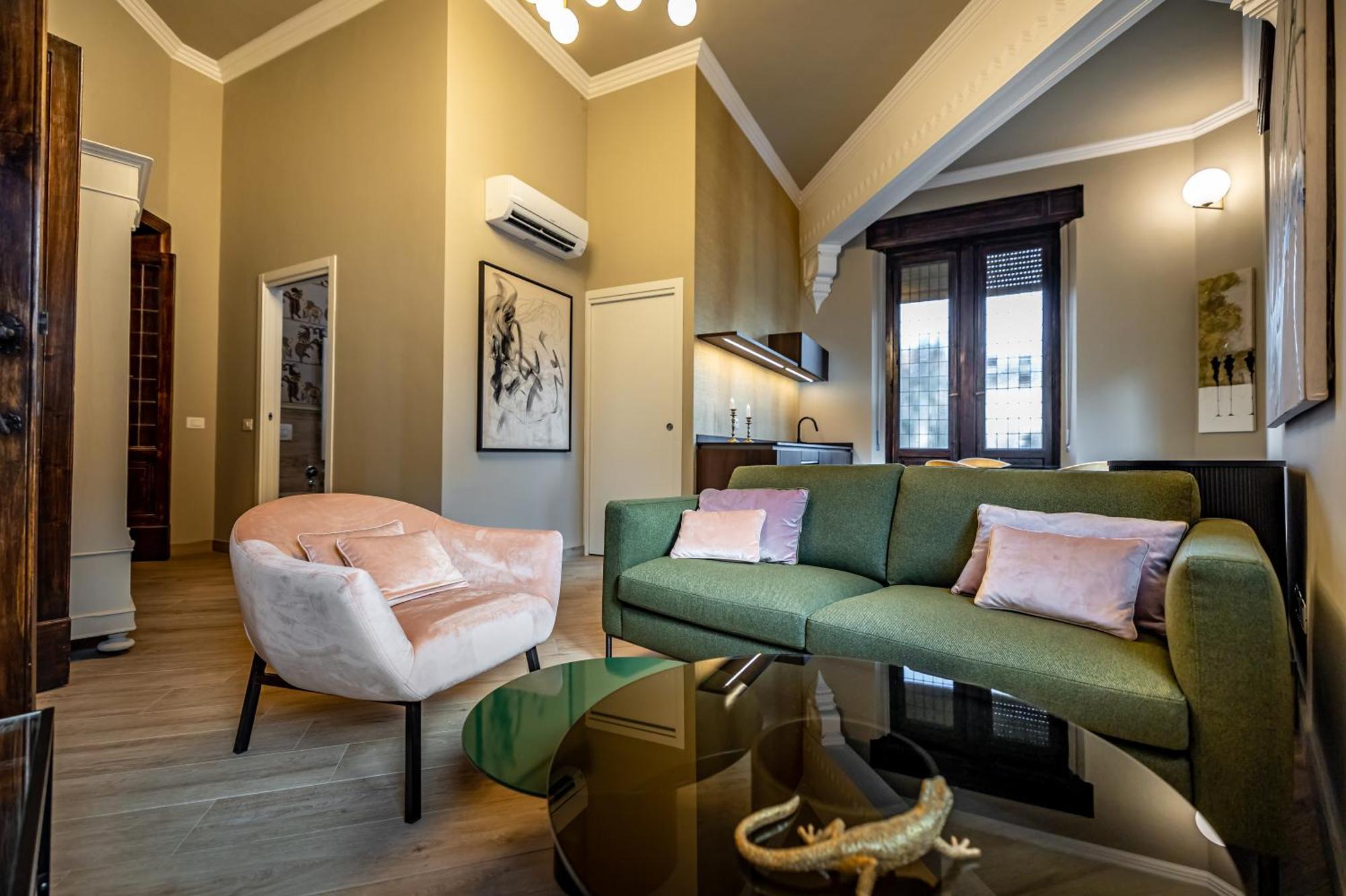 Yd Bright And Luxury Art * Florencia
